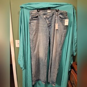 .Good American Light Blue Straight Leg Jeans 16 X 34
